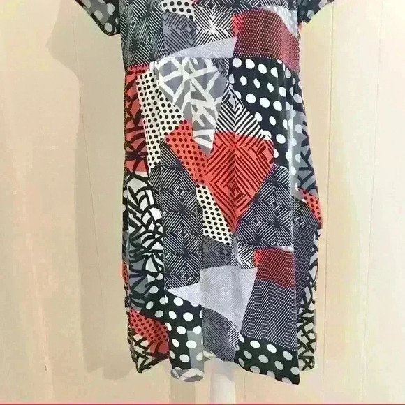 Anthropologie Lili’s Closet Geometric Shift Dress - Picture 4 of 7